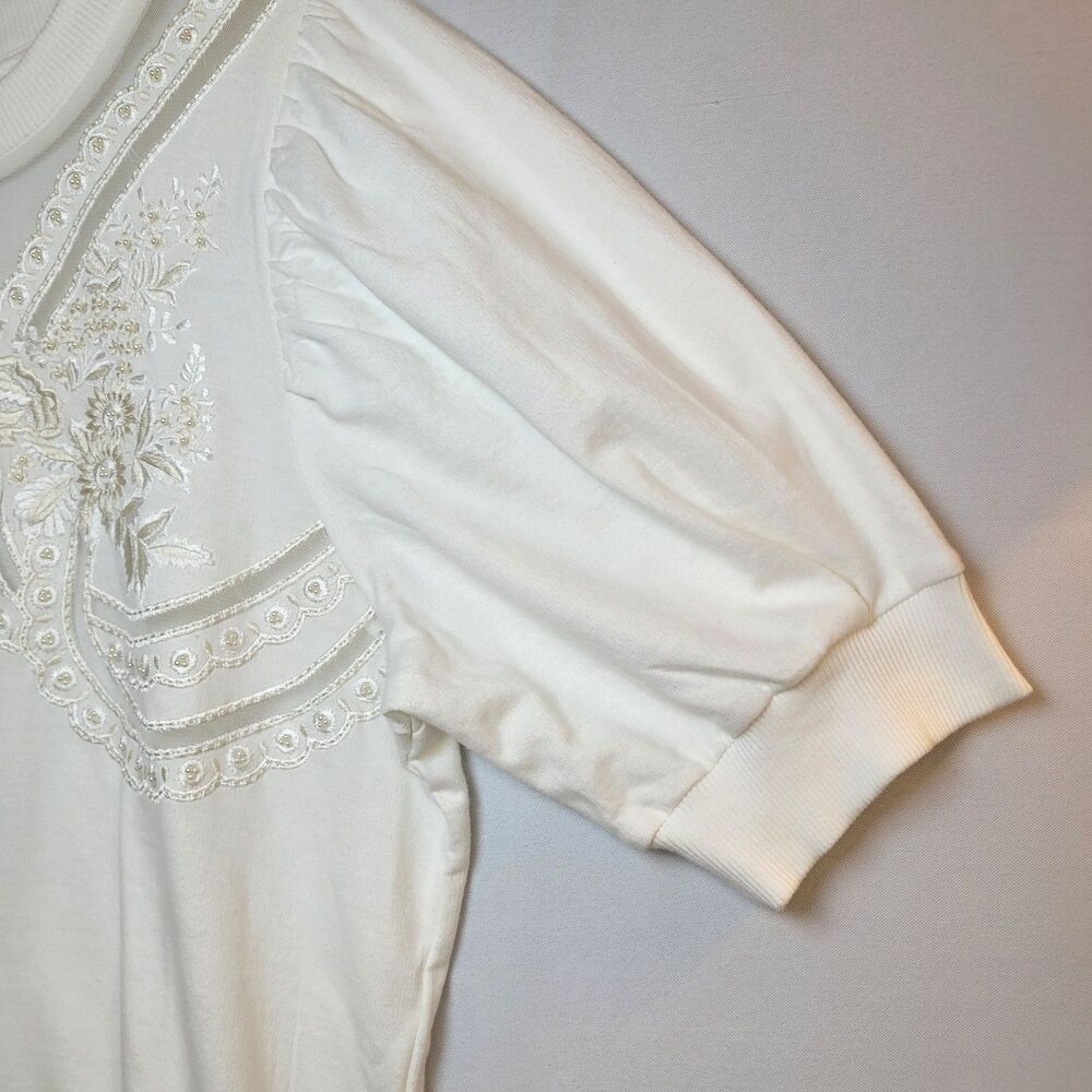 By Anthropologie Wmn Embroidered Beaded Puff Sleeve Sweatshirt Top Ivory Sz Med - Picture 7 of 13